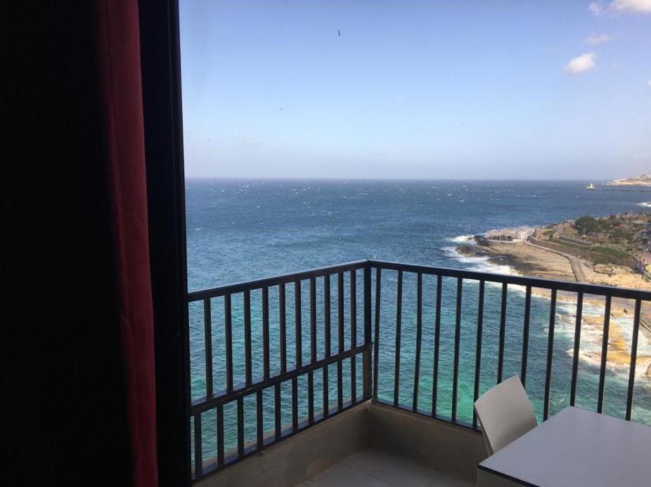 Roma Hotel Sliema Dış mekan fotoğraf
